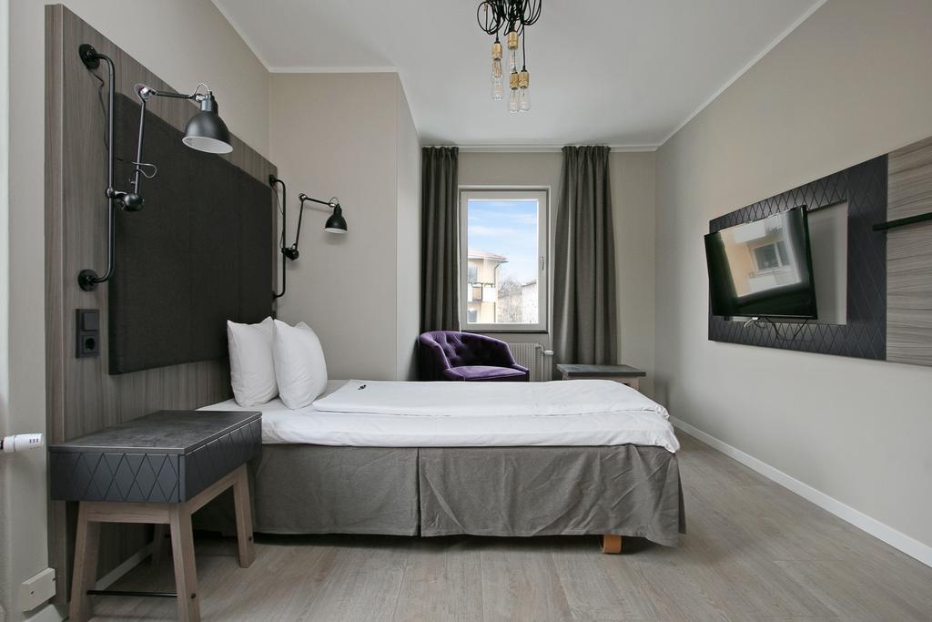 שטוקהולם First Hotel Brommaplan מראה חיצוני תמונה