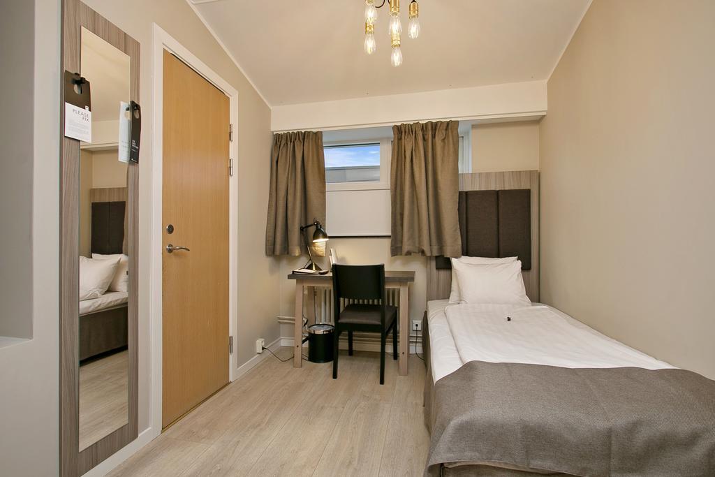 שטוקהולם First Hotel Brommaplan מראה חיצוני תמונה