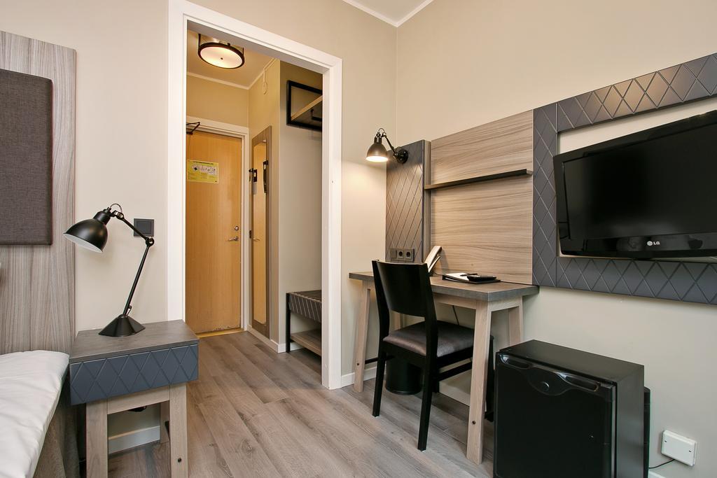 שטוקהולם First Hotel Brommaplan מראה חיצוני תמונה
