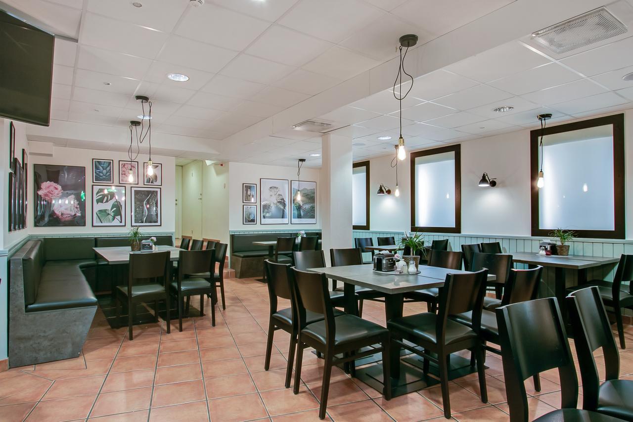 שטוקהולם First Hotel Brommaplan מראה חיצוני תמונה