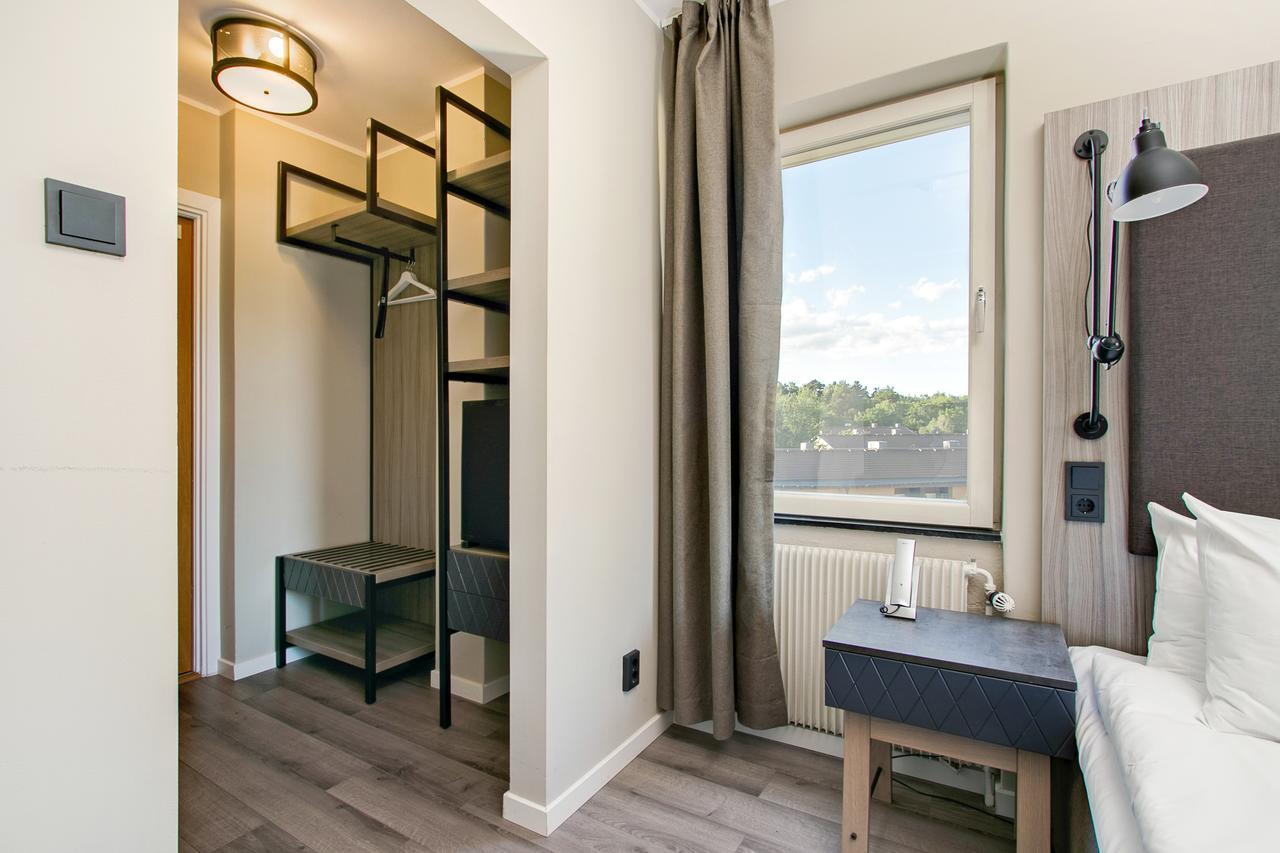 שטוקהולם First Hotel Brommaplan מראה חיצוני תמונה