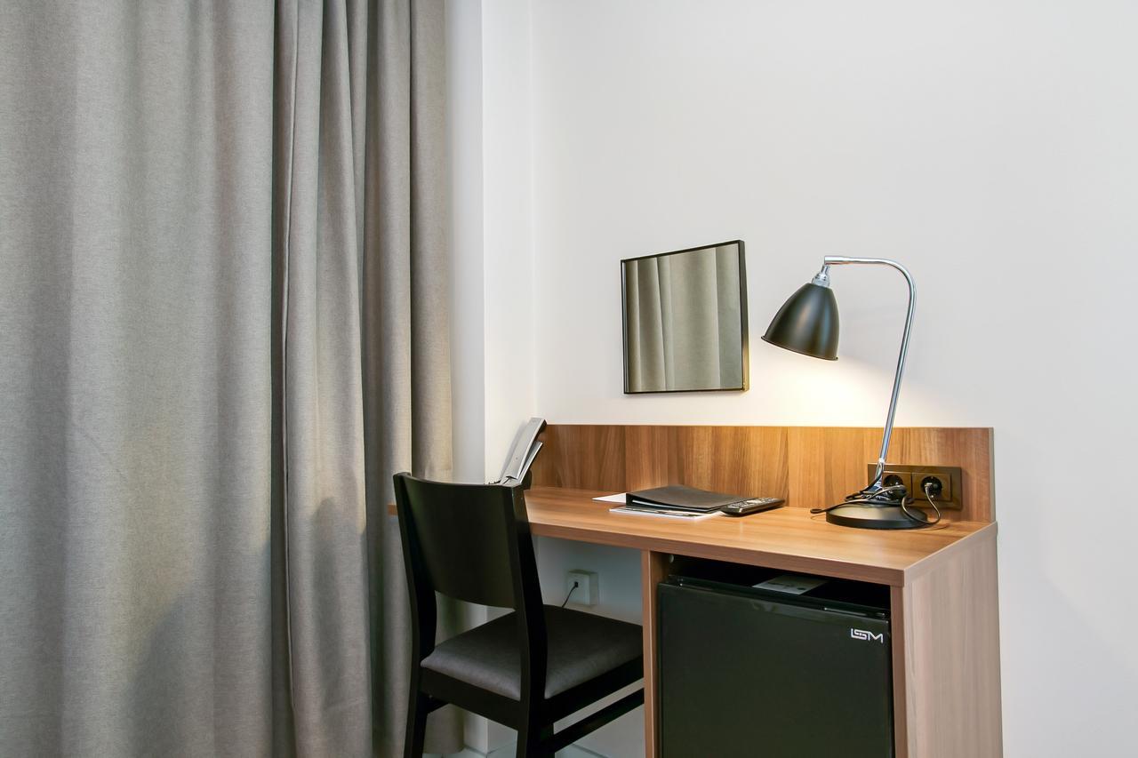 שטוקהולם First Hotel Brommaplan מראה חיצוני תמונה